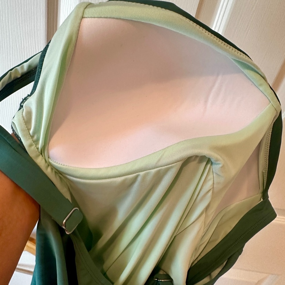 Cupshe Green One-Piece Swimsuit - Picture 7 of 8